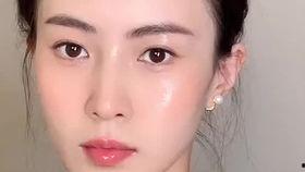 明星水光脸,揭秘肌肤水润的秘密武器